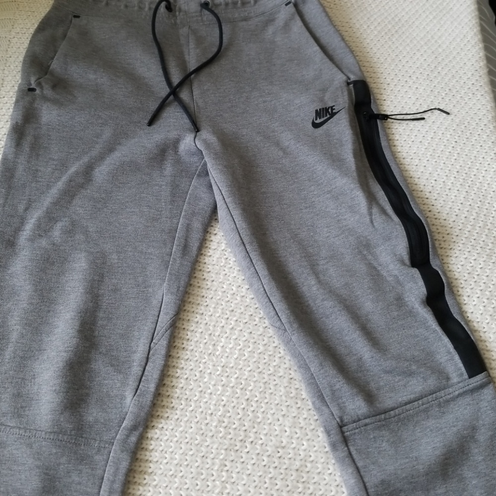 Nike joggers